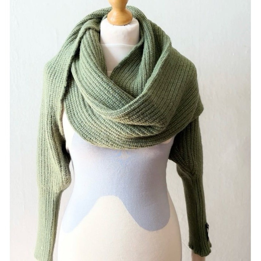 Freya Harper London Green Ribbed Knit Scarf With Sleeves Multifunctional Wrap OS
